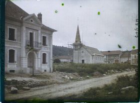 Image représentant France, Combres, Vue vers l'Eglise