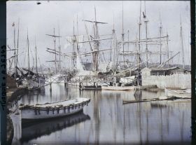 Image représentant Bateaux au port de Galata