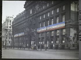 Image représentant L'emprunt national au siège central du Crédit Lyonnais, 19 boulevard des Italiens