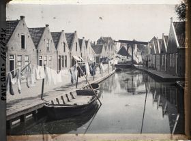 Image représentant L'Edammerweg bordé par le canal