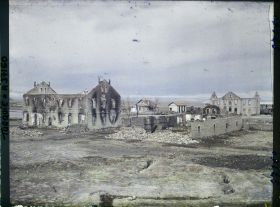 Image représentant Turquie, Afion-Kara-Hissar, Vue Générale du quartier incendié de la Gare de Smyrne-Cassata