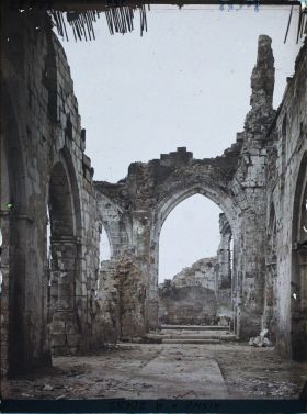 Image représentant France, Missy-s/ Aisne, Eglise intérieure vers le Ch?ur