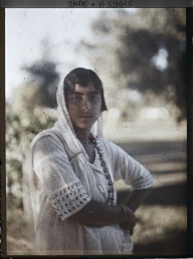 Image représentant Portrait d'une jeune fille