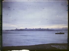 Image représentant Turquie, Scutari d'Asie, Coucher de Soleil s/ Stamboul