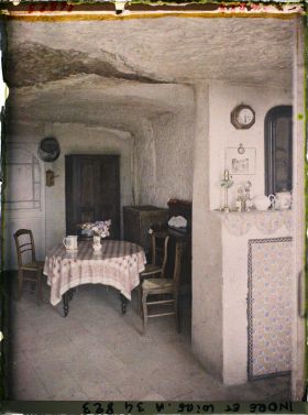 Image représentant Intérieur d'une maison troglodyte aux Patys