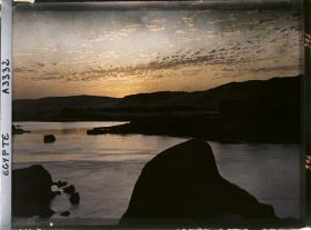 Image représentant Coucher de soleil de l'île d'Eléphantine sur le continent