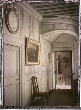 Image représentant Le vestibule de l'appartement de Madame de Maintenon dans le logis principal du château