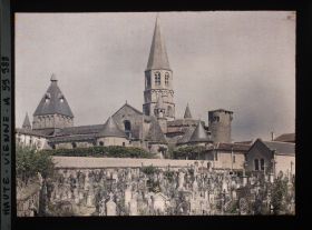 Image représentant La collégiale Saint-Pierre