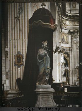 Image représentant Statue de St-Louis, à l'intérieur de l'église St-Paul-St-Louis