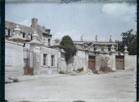 Image représentant France, Noyon, Aspect actuel de la Place du Parvis