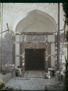 Image représentant Afghanistan, Ghazni, Entrée du Tombeau de Mohamed el Ghaznaoui