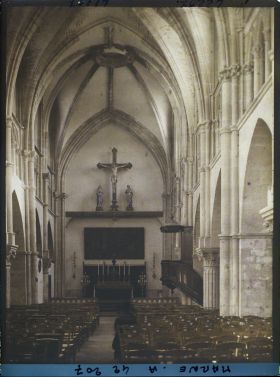 Image représentant France, Reims, Eglise St Jacques, partie restaurée et rendue au Service du Culte
