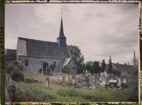 Image représentant L'église et le cimetière