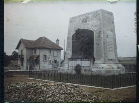 Image représentant France, Flirey, Le Monument aux morts