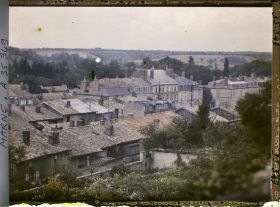 Image représentant France, Ste Menehould le haut, Vue sur le bas de Ste Menehould, Coté S.E.