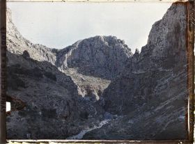 Image représentant Les gorges de bab Al Hadid