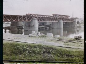 Image représentant Belgique, Namur, Occupation française, le Pont du Chemin de fer rétabli sur la Meuse