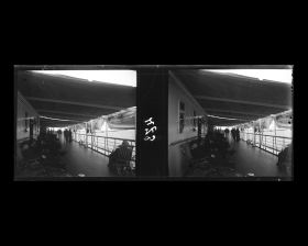 Image représentant Le pont des 1eres classes équipé de protections contre la pluie