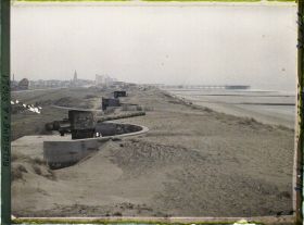 Image représentant Belgique, Blankenberghe, Ensemble de la batterie "Kaiserin" ( pièces de 150)