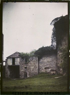 Image représentant France, Chevreuse, Vieille tour du Château de la Madeleine, enceinte ouest