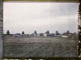 Image représentant Canada, Gravellebourg, Elevateurs le long de la Voie du Ch. de fer