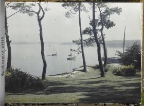 Image représentant Vue du port depuis le bois d'Amour