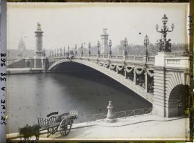 Image représentant Le pont Alexandre-III et les Invalides