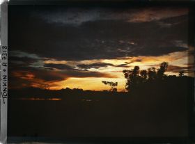 Image représentant Un coucher de soleil sur le Grand Lac