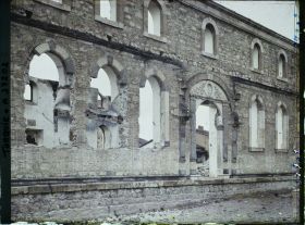 Image représentant Turquie, Ouchak, L'Eglise Grecque incendiée