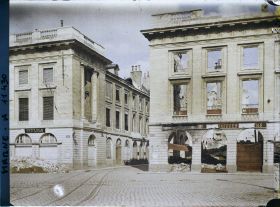 Image représentant Ruines, place Royale