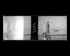 Image représentant un patrouilleur militaire sur le Yangzijiang ("fleuve Bleu")