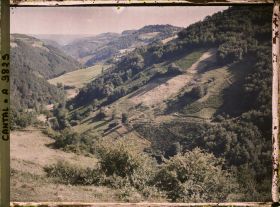 Image représentant La vallée du Goul, vue prise depuis le village