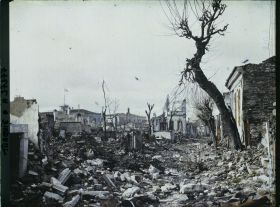 Image représentant Turquie, Smyrne, Incendie de Smyrne en Septembre 1922, Ruines de Quartier Tchayirli-Bagtché