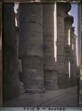 Image représentant Colonnade de la grande salle hypostyle du temple d'Amon Râ