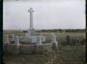 Image représentant France, Pozières, Monument des King's Royal Rif Corps