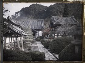 Image représentant Temple Kôshô-ji : la première cour du temple