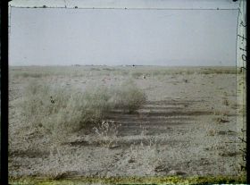 Image représentant Afghanistan, Moukor, Aspect de la plaine et, au fond, le Village