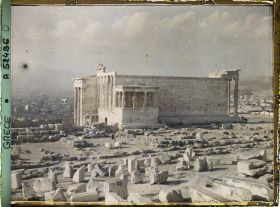 Image représentant Sur l'Acropole, vue d'ensemble de l'Erechteion (vu du sud-ouest)