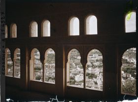 Image représentant Alhambra : palais Nasrides, le du Mexuar mihrab du Mexuar