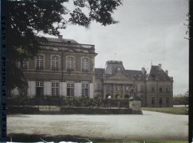 Image représentant France, Lunévile, Le Château et Le Château vue des bosquets