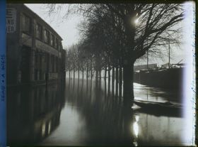 Image représentant Inondations quai de Boulogne (actuel quai Alphonse Le Gallo)