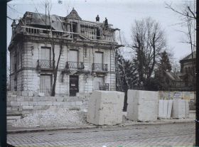 Image représentant France, Soissons, Maison en reconstruction Avenue de la Gare