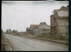 Image représentant Belgique, Ypres, Les nouvelles Maisons sur le Boulevard Malou
