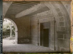 Image représentant France, Ascain, Le porche de l'Eglise et l'entrée du Cimetière