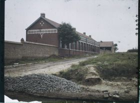 Image représentant France, Angres, Nouvelles Ecoles autre aspect