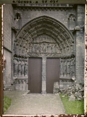 Image représentant France, Bordeaux, Cathédrale porte Royale