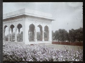 Image représentant Le pavillon Hira Mahal dans le fort Rouge (Lal Qila)