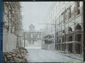 Image représentant France, Reims, La rue Colbert et l'Hôtel-de-Ville
