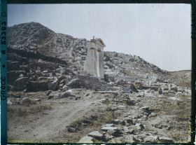 Image représentant La Terrasse des Dieux Orientaux et le Cynthe