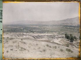 Image représentant La plaine de Messara et l'ensemble des ruines